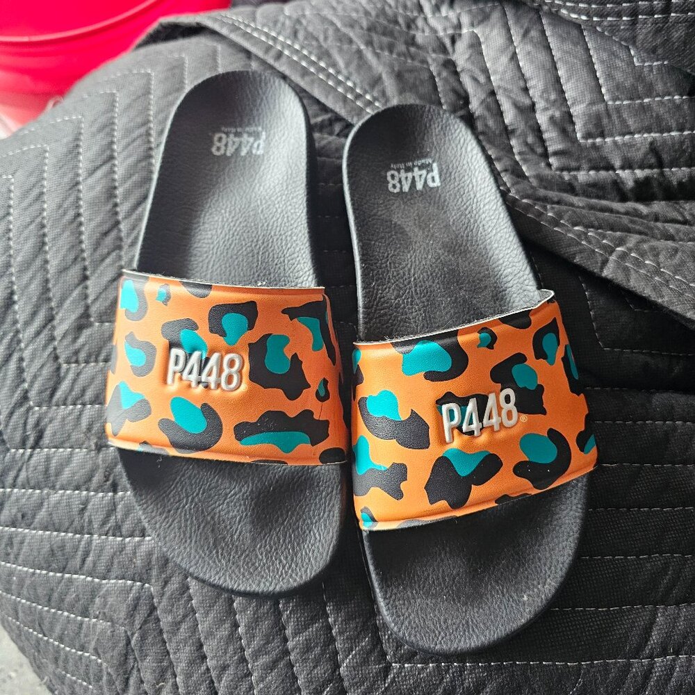 Anthropology P448 Super Slide Sandals - animal print